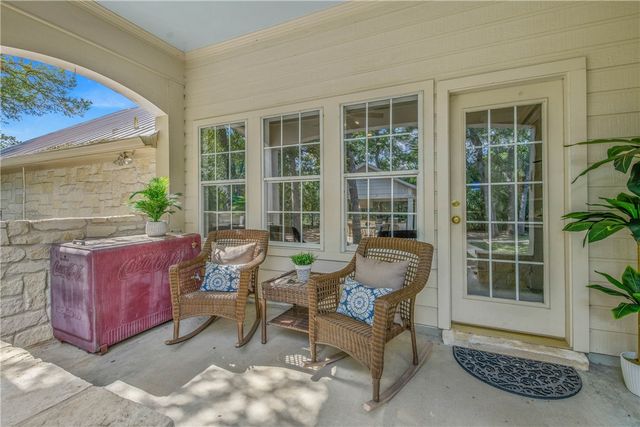 5821 Stallion Ridge, College Station, TX 77845