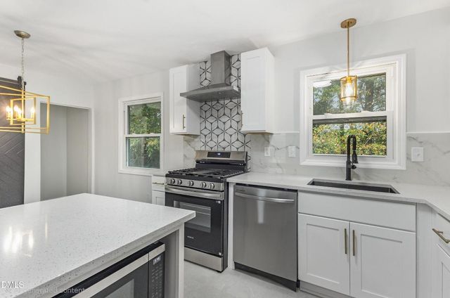 2758 Eldorado Road, Fayetteville, NC 28306