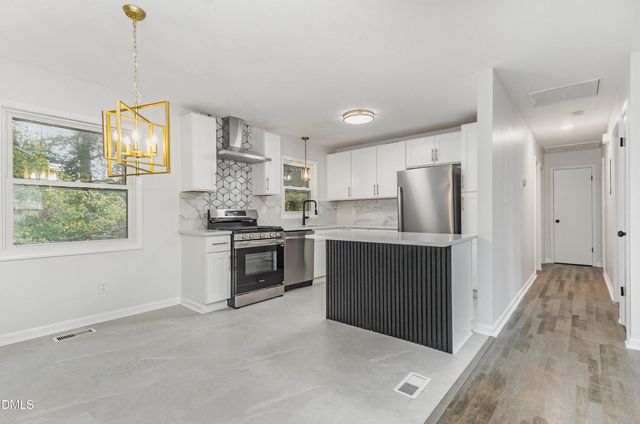 2758 Eldorado Road, Fayetteville, NC 28306