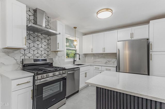 2758 Eldorado Road, Fayetteville, NC 28306