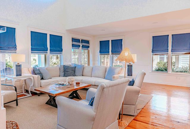 1348 E Ravens Run, Miramar Beach, FL 32550