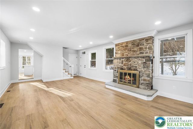 370 Raubsville Road, Williams Twp, PA 18042