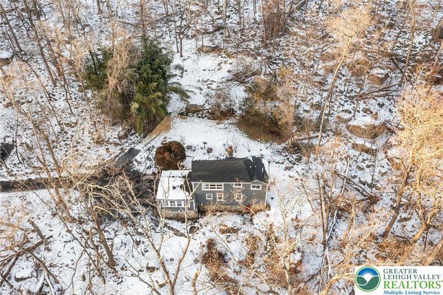 370 Raubsville Road, Williams Twp, PA 18042