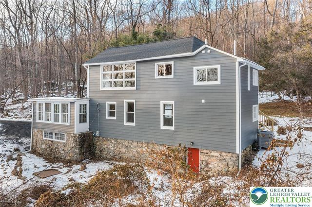 370 Raubsville Road, Williams Twp, PA 18042