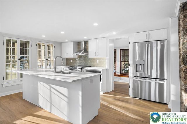 370 Raubsville Road, Williams Twp, PA 18042