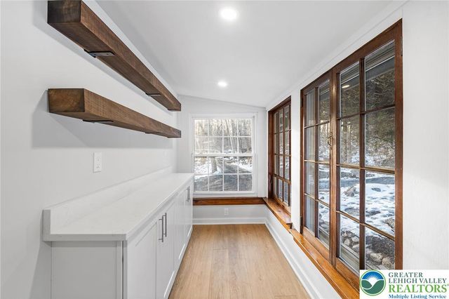 370 Raubsville Road, Williams Twp, PA 18042