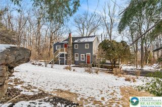 370 Raubsville Road, Williams Twp, PA 18042