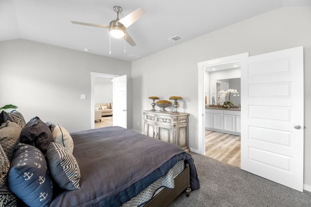 3385 Mallard Lake Drive, Orange, TX 77632