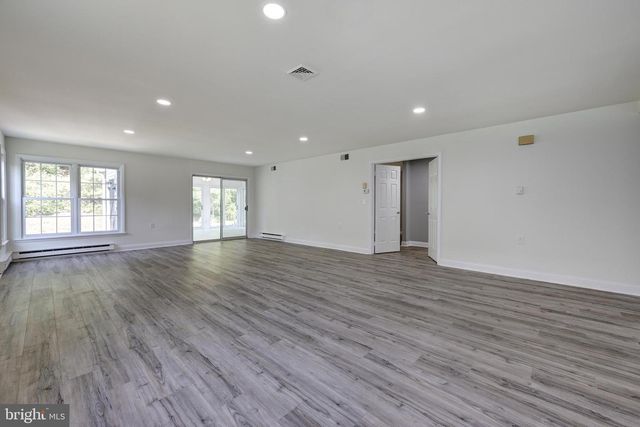116 BUCKINGHAM DR, Southampton, NJ 08088