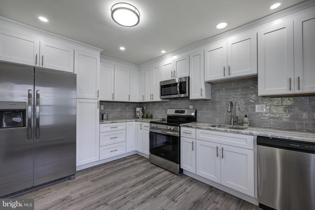 116 BUCKINGHAM DR, Southampton, NJ 08088