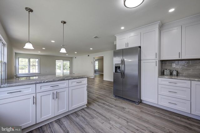 116 BUCKINGHAM DR, Southampton, NJ 08088