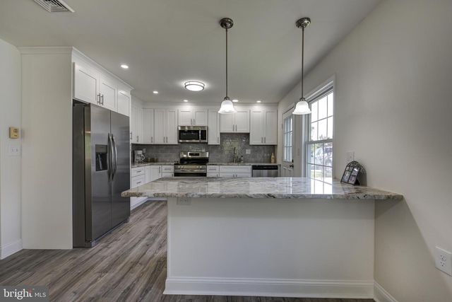 116 BUCKINGHAM DR, Southampton, NJ 08088