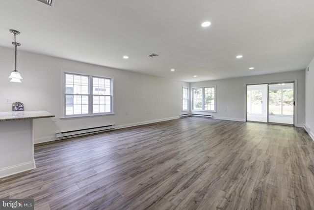 116 BUCKINGHAM DR, Southampton, NJ 08088