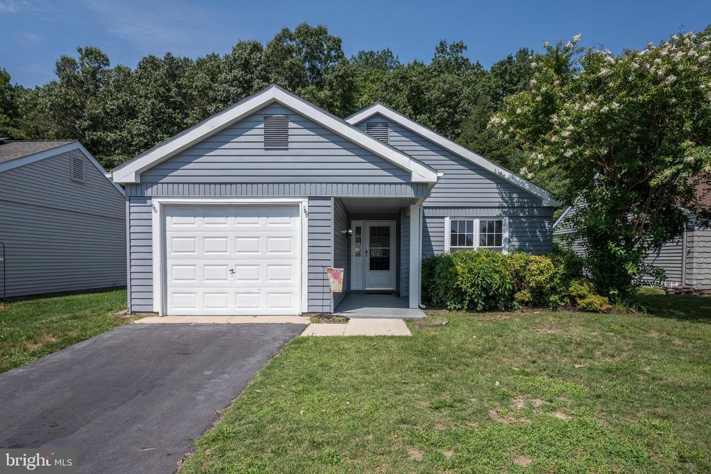 116 BUCKINGHAM DR, Southampton, NJ 08088