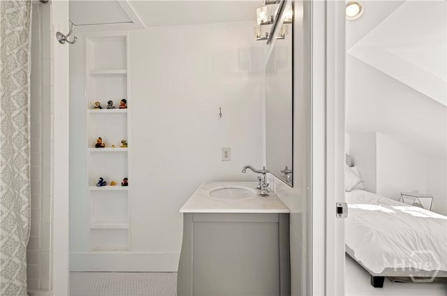 507 E Mcdonough Street, Savannah, GA 31401