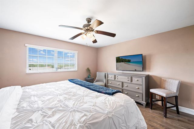 3535 Brokenwoods Drive 404, Coral Springs, FL 33065