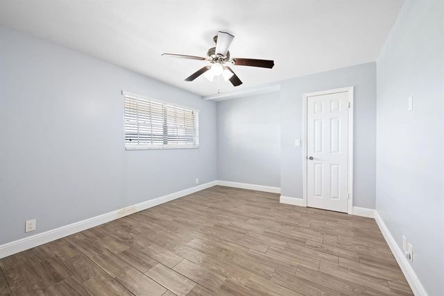 3535 Brokenwoods Drive 404, Coral Springs, FL 33065