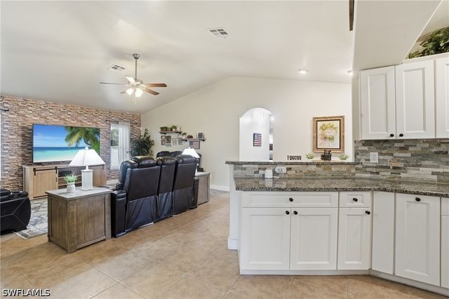 2823 NW Juanita PL, Cape Coral, FL 33993