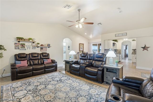 2823 NW Juanita PL, Cape Coral, FL 33993