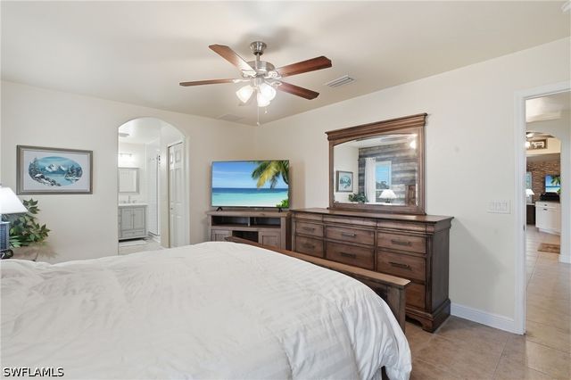 2823 NW Juanita PL, Cape Coral, FL 33993