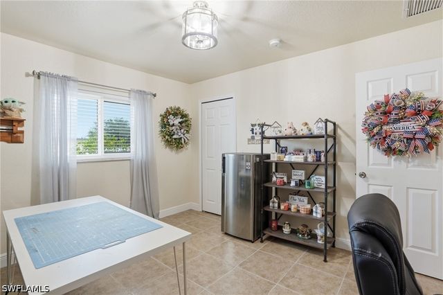 2823 NW Juanita PL, Cape Coral, FL 33993