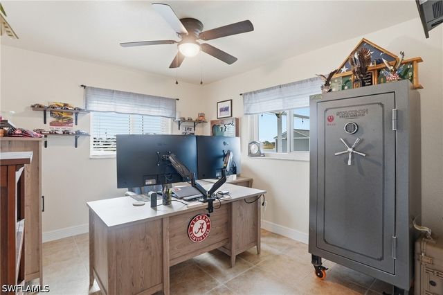 2823 NW Juanita PL, Cape Coral, FL 33993