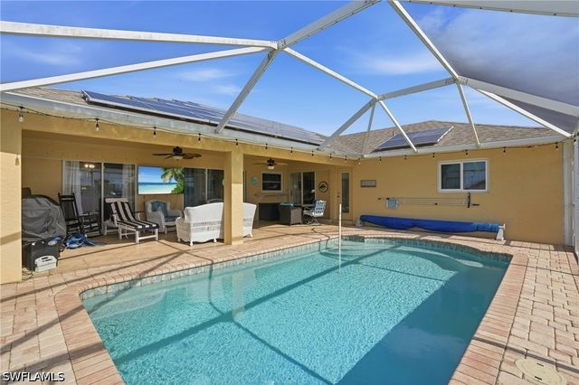 2823 NW Juanita PL, Cape Coral, FL 33993