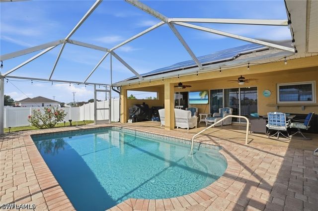 2823 NW Juanita PL, Cape Coral, FL 33993