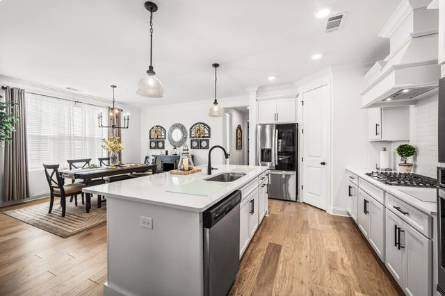 3015 Shandor St, Spring Hill, TN 37174