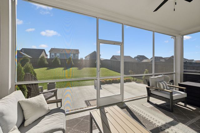 3015 Shandor St, Spring Hill, TN 37174