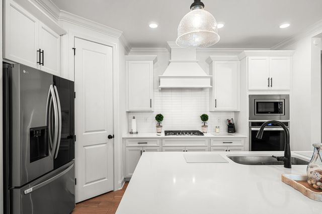 3015 Shandor St, Spring Hill, TN 37174