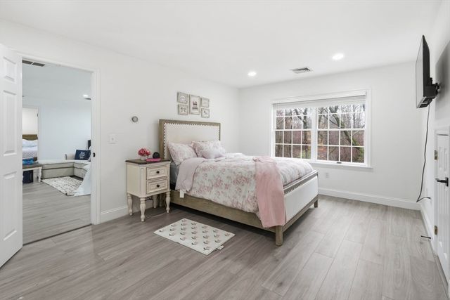 30 Anne Rd, North Andover, MA 01845