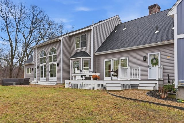 30 Anne Rd, North Andover, MA 01845