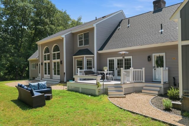 30 Anne Rd, North Andover, MA 01845