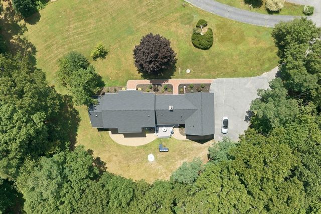 30 Anne Rd, North Andover, MA 01845