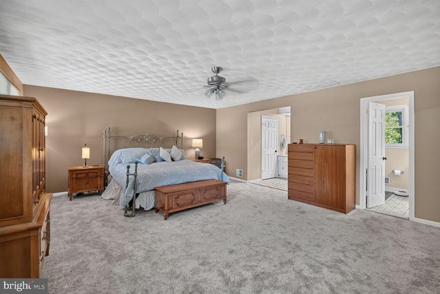 5928 GRACE LEE AVE, Sykesville, MD 21784