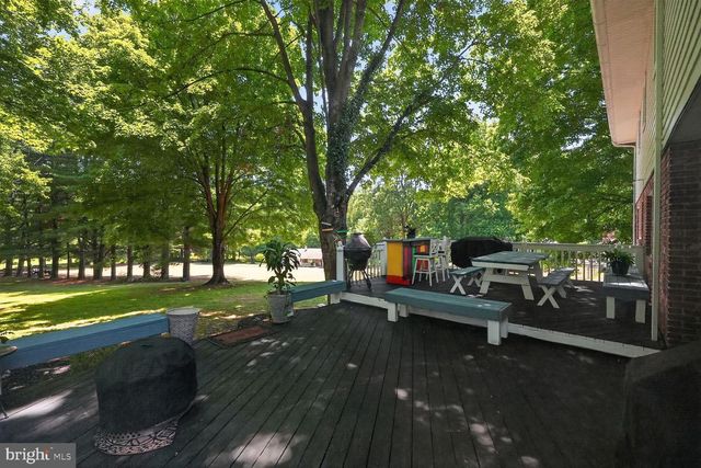5928 GRACE LEE AVE, Sykesville, MD 21784