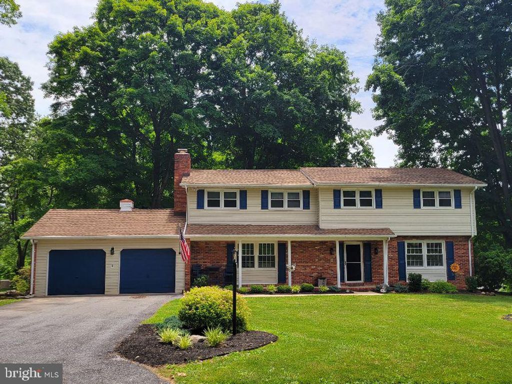 5928 GRACE LEE AVE, Sykesville, MD 21784