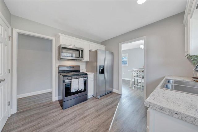 1638 Norris DR, Roanoke, VA 24017