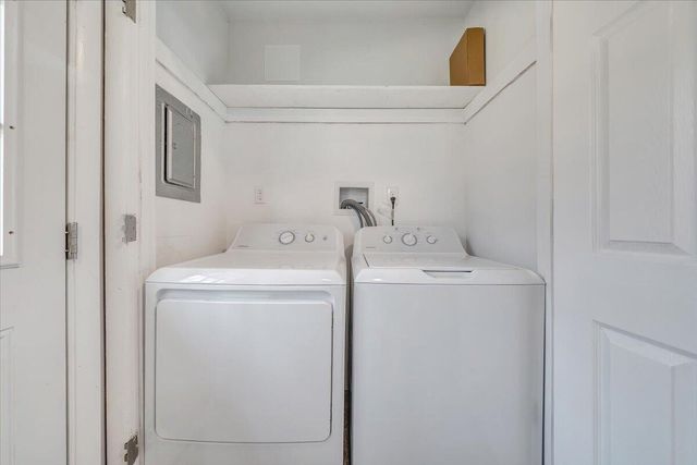 1638 Norris DR, Roanoke, VA 24017