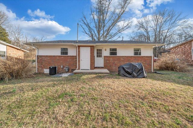 1638 Norris DR, Roanoke, VA 24017