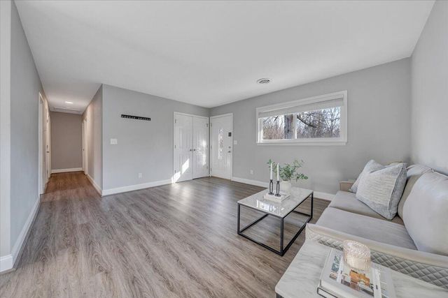 1638 Norris DR, Roanoke, VA 24017