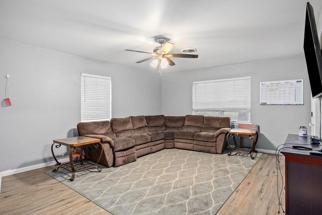 708 Bluebonnet Dr, Kerrville, TX 78028