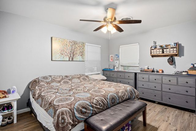 708 Bluebonnet Dr, Kerrville, TX 78028