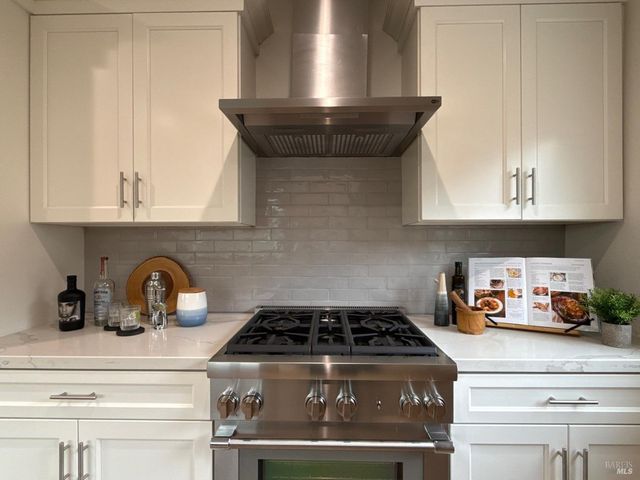 1008 Evans Ave, Napa, CA 94559