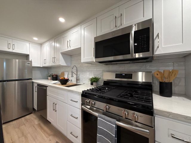 1008 Evans Ave, Napa, CA 94559