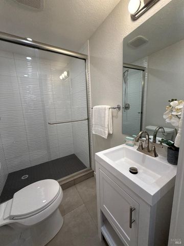 1008 Evans Ave, Napa, CA 94559