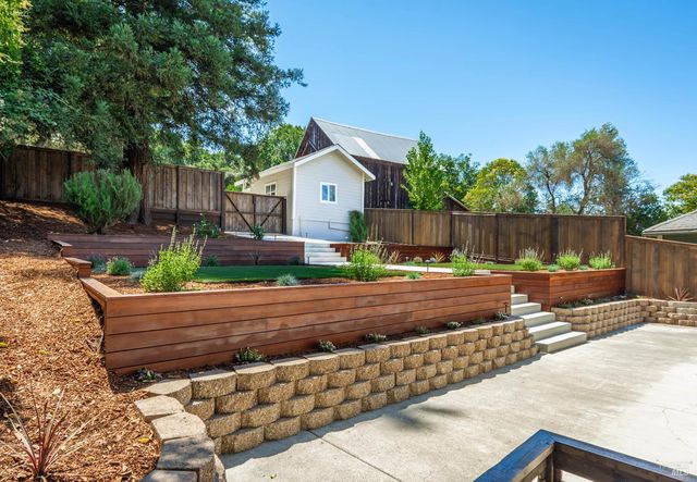 1008 Evans Ave, Napa, CA 94559