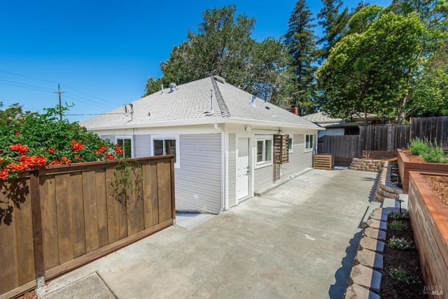 1008 Evans Ave, Napa, CA 94559