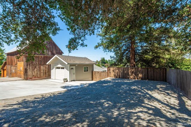1008 Evans Ave, Napa, CA 94559